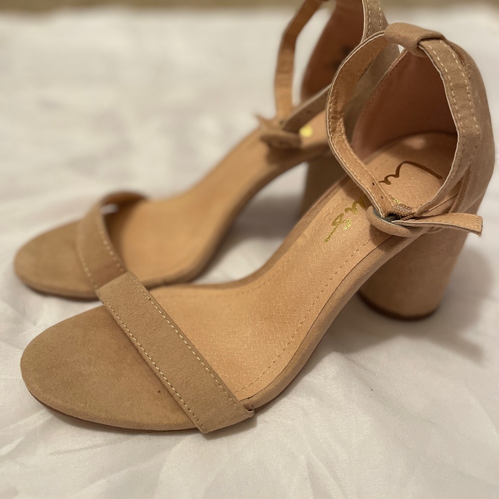 Womens Lulu's Heels 👠